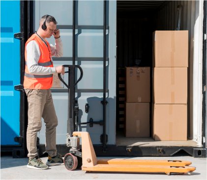 10 Essential Tips for Choosing the Right Logistics Partner